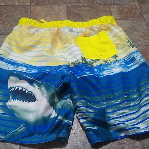5/$15 🦈Boys XL Swim Shorts🦈 - Picture 5 of 5